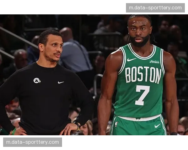 凯尔特人团队配合流畅 布朗27分8篮板8助攻全面发挥